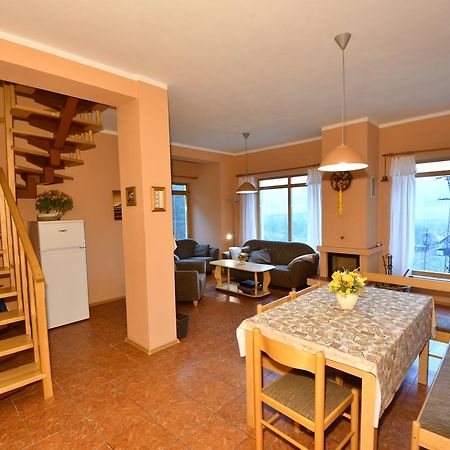 Apartman U Sarky Valaska Exterior photo
